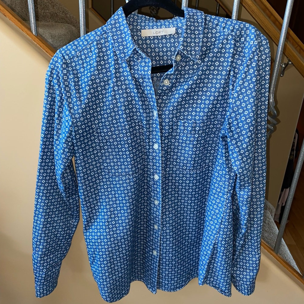 LOFT Blue Button-Down Shirt with White Geometric Print